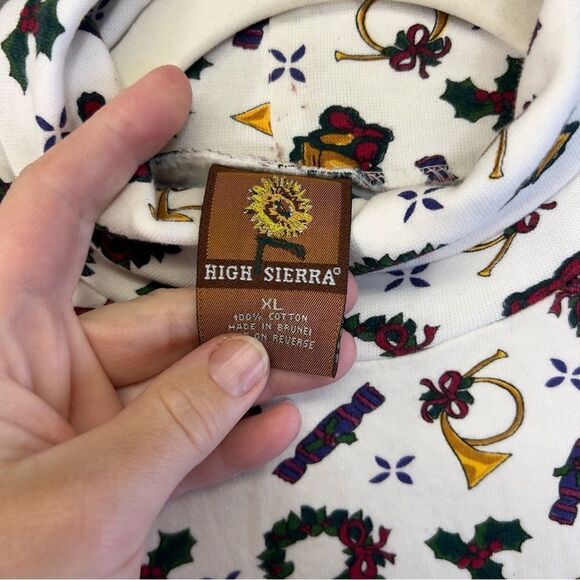 Vintage High Sierra Turtle Neck Christmas wreath xl 100 percent cotton - Picture 7 of 9
